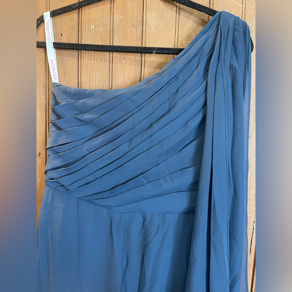 JJs House Blue Gown, One Shoulder - Picture 10 of 14